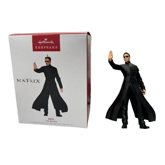 2022 Hallmark Keepsake Ornament NEO The Matrix Movie Sci-Fi Dystopian Gift NIB - Picture 1 of 5